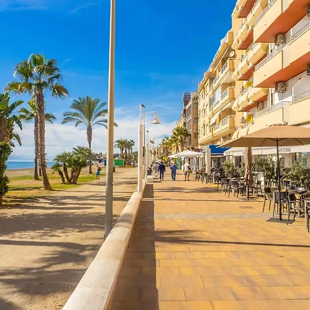 Centrico Con Terraza En La Playa Apartment Rincon de la Victoria